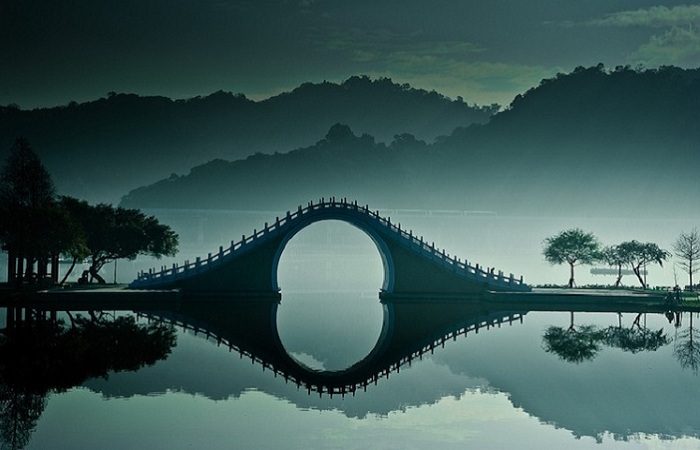 Лунный мост в Тайване: сказочная достопримечательность